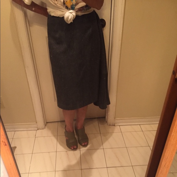 NWT Lord & Taylor lined grey tweed skirt - Picture 2 of 15